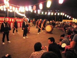 小栗原小学校で本中山地区唯一の盆踊り大会－近隣の町会と合同で開催