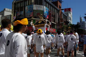 IMGP0301minatochoumikoshi.jpg